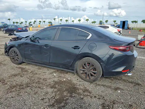 JM1BPAAL8M1313154 — 2021 Mazda 3, ფოტო 2, Аукцион 26.10.2026, წინა ნაწილი