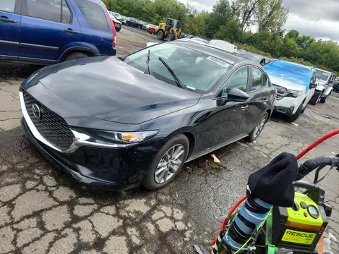 3MZBPAAMXSM476927 — 2025 Mazda 3, დატბორვა (Water/Flood), ფოტოები შეკეთებამდე