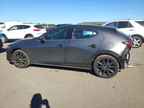JM1BPAML0T1857173 — 2026 Mazda 3, фото 2 з Аукцион 23.10.2026, Задня частина