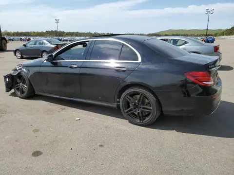 WDDZF6JB3KA492437 — 2019 Mercedes-Benz E, zdjęcie 2 z Аукцион 07.10.2026, Przód