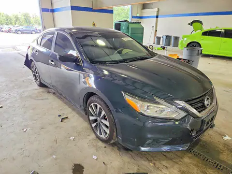1N4AL3AP3HC212450 — 2017 Nissan Altima, photo 4 from Аукцион 16.10.2026, Rear end