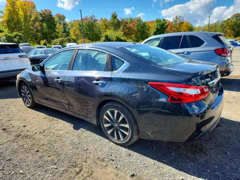 1N4AL3AP0HC245938 — 2017 Nissan Altima, foto 2 de Аукцион 29.10.2026, Lateral
