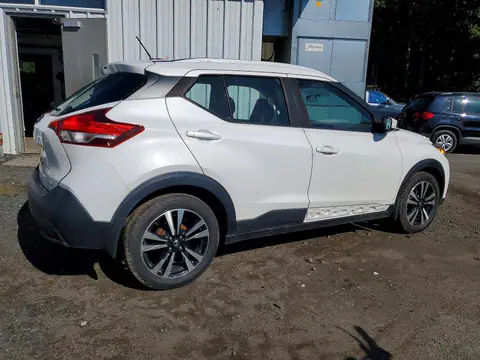 2019 NISSAN KICKS VIN 3N1CP5CU2KL534792 фото 3