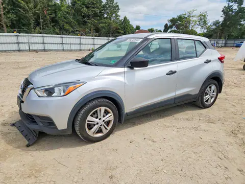 3N1CP5BV2LL556464 — 2020 Nissan Kicks, Front end (Front End), before-repair photos