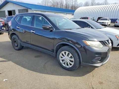 KNMAT2MV3FP509433 — 2015 Nissan Rogue, foto 4 de Аукцион 22.10.2026, Pequeñas abolladuras y arañazos