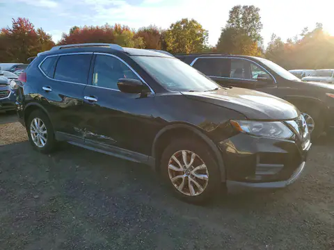 5N1AT2MM5HC776277 — 2017 Nissan Rogue, photo 4 from Аукцион 22.10.2026, Side