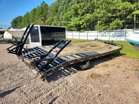 4P51C292XP3069112 — 2023 Pj Trailer Unknown, zdjęcie 3 z Аукцион 01.10.2026, Uszkodzenie ramy