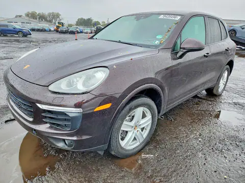 WP1AA2A25HKA86692 — 2017 Porsche Cayenne, Parte delantera (Front End), fotos antes de reparar