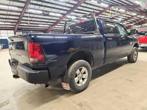 1C6RR7ST6HS566605 — 2017 RAM 1500, фото 3 з Аукцион 29.10.2026, Незначні вм’ятини й подряпини