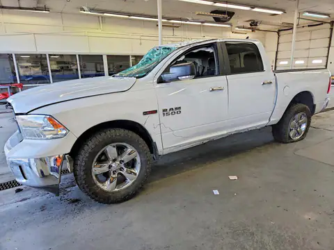 1C6RR7LM7JS241961 — 2018 RAM 1500, опрокидывание (Rollover), фото до ремонта
