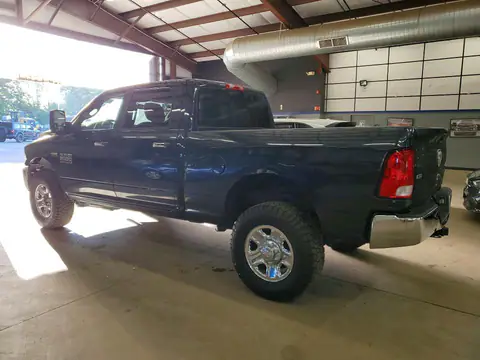 3C6TR5DT6HG605935 — 2017 RAM 2500, photo 2 from Аукцион 22.10.2026, Minor dents and scratches