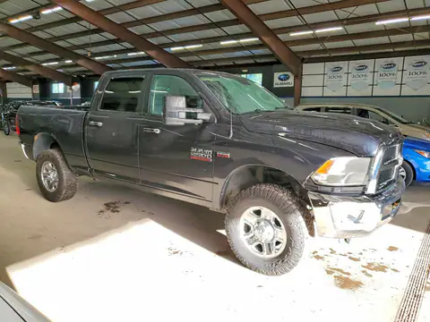 3C6TR5DT6HG605935 — 2017 RAM 2500, photo 4 from Аукцион 22.10.2026, Minor dents and scratches