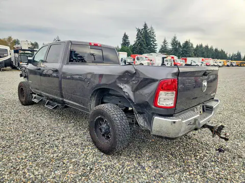 3C6UR5HL4KG674466 — 2019 RAM 2500, photo 2 from Аукцион 21.10.2026, Front end