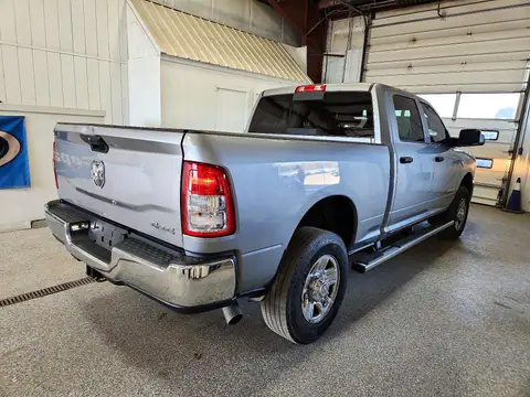3C6UR5CL6NG394415 — 2022 RAM 2500, фото 3 с аукциона Аукцион 29.10.2026, Подтопление