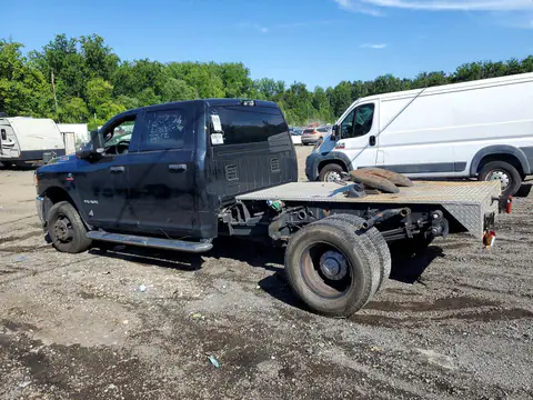 3C63RRGL3NG337621 — 2022 RAM 3500, foto 2 de Аукцион 27.10.2026, Daños mecánicos
