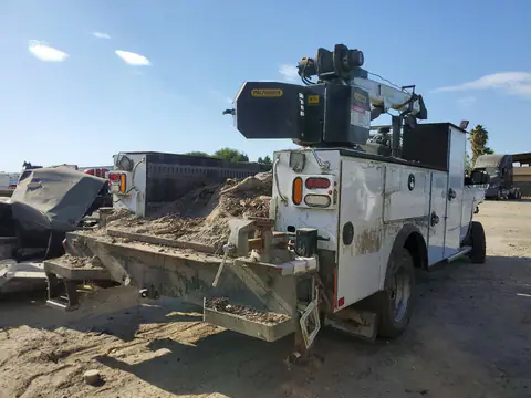 3C7WRNBL7NG137611 — 2022 RAM 5500, фото 3 з Аукцион 21.10.2026, Передня частина