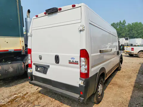 3C6LRVDG7ME531207 — 2021 RAM Promaster 2500, фото 3 с аукциона Аукцион 07.10.2026, ПЕРЕДНЯЯ ЧАСТЬ