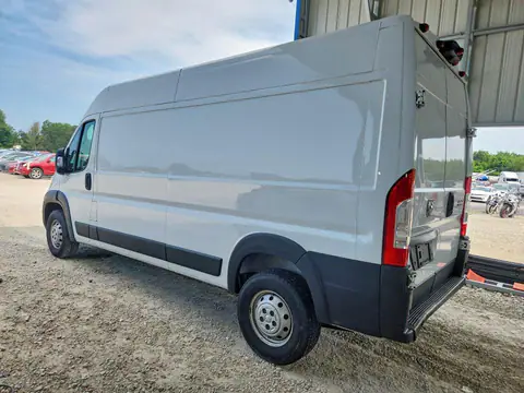 3C6LRVDGXPE504829 — 2023 RAM Promaster 2500, ფოტო 2, Аукцион 07.10.2026, წინა ნაწილი