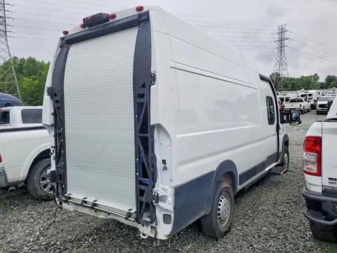3C6MRWAZ1RE109666 — 2024 RAM Promaster 3500, zdjęcie 16 z Аукцион 28.10.2026, Tył