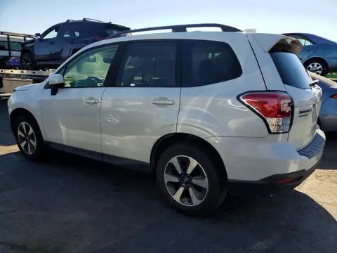 JF2SJAGCXHH589374 — 2017 Subaru Forester, photo 2 from Copart 22.10.2026, Front end