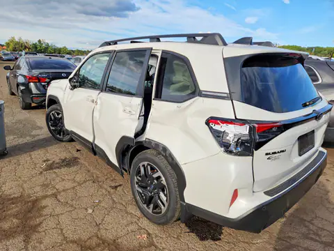 JF2SLDRC1SH505877 — 2025 Subaru Forester, foto 2 de Аукцион 27.10.2026, Vuelco