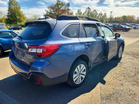 4S4BSACC9J3244983 — 2018 Subaru Outback, ფოტო 3, Аукцион 23.10.2026, გვერდითი ნაწილი