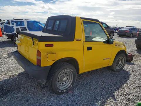 2S3TC02C9V6408637 — 1997 Suzuki Sidekick, photo 3 from Аукцион 12.10.2026, Mechanical damage