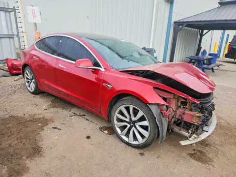 5YJ3E1EA4JF106671 — 2018 Tesla Model 3, photo 4 from Аукцион 22.10.2026, Front end
