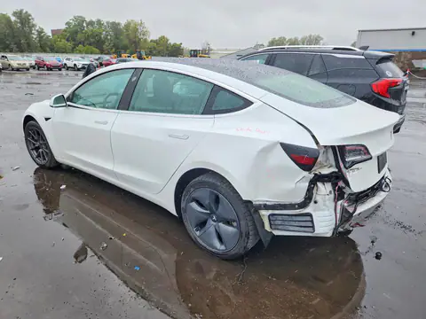 5YJ3E1EA7KF484033 — 2019 Tesla Model 3, фото 2 с аукциона Аукцион 27.10.2026, ЗАДНЯЯ ЧАСТЬ