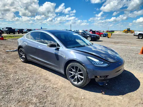 5YJ3E1EB3LF663955 — 2020 Tesla Model 3, ფოტო 4, Аукцион 26.10.2026, დაზიანება ყველა მხრიდან