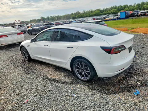 5YJ3E1EB6NF207192 — 2022 Tesla Model 3, photo 2 from Аукцион 16.10.2026, Undercarriage damage