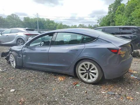 5YJ3E1EAXPF437358 — 2023 Tesla Model 3, фото 2 з Аукцион 27.10.2026, Передня частина