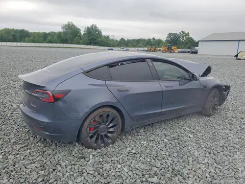 5YJ3E1EC6PF480791 — 2023 Tesla Model 3, фото 3 з Аукцион 22.10.2026, Передня частина