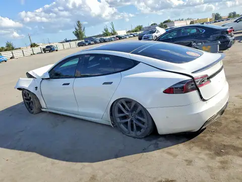 5YJSA1E60MF437237 — 2021 Tesla Model S, фото 2 с аукциона Аукцион 21.10.2026, ПЕРЕДНЯЯ ЧАСТЬ