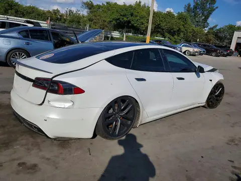 5YJSA1E60MF437237 — 2021 Tesla Model S, фото 3 с аукциона Аукцион 21.10.2026, ПЕРЕДНЯЯ ЧАСТЬ