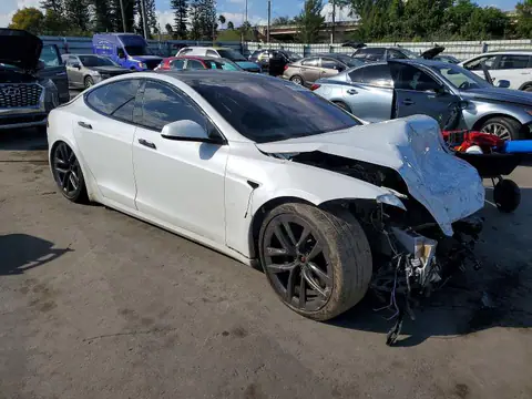 5YJSA1E60MF437237 — 2021 Tesla Model S, фото 4 с аукциона Аукцион 21.10.2026, ПЕРЕДНЯЯ ЧАСТЬ