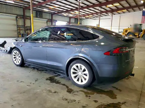 5YJXCDE27HF069837 — 2017 Tesla Model X, photo 2 from Аукцион 21.10.2026, Front end