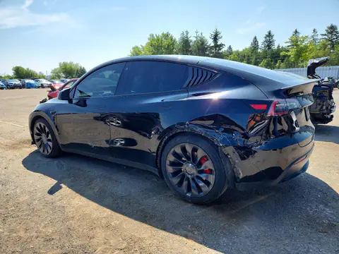 7SAYGDEF7NF524079 — 2022 Tesla Model Y, ფოტო 2, Аукцион 22.10.2026, უკანა ნაწილი