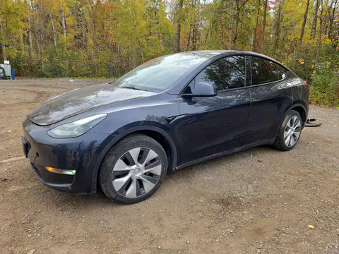 7SAYGDEE9RF086128 — 2024 Tesla Model Y, Передня частина (Front End), фото до ремонту