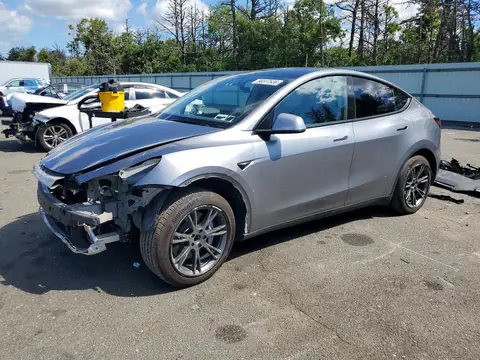 7SAYGDEDXSF266120 — 2025 Tesla Model Y, Front end (Front End), before-repair photos