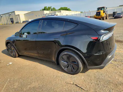 7SAYGDEE8TA693819 — 2026 Tesla Model Y, ფოტო 2, Аукцион 27.10.2026, გვერდითი ნაწილი