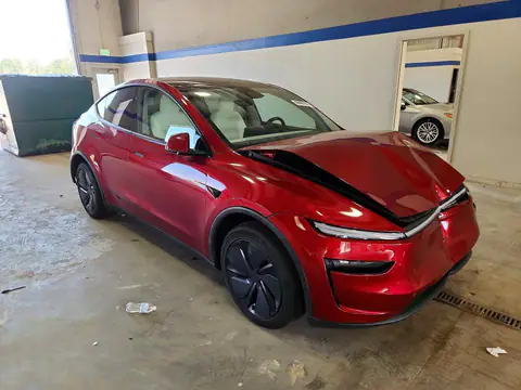 7SAYGDED2TA582867 — 2026 Tesla Model Y, zdjęcie 4 z Аукцион 16.10.2026, Przód