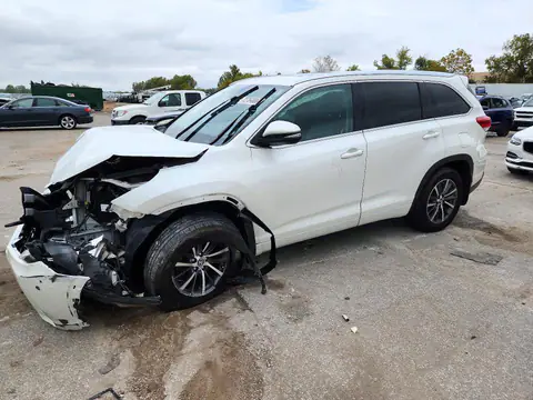 5TDJZRFH8JS819297 — 2018 Toyota Highlander, Przód (Front End), zdjęć przed naprawą