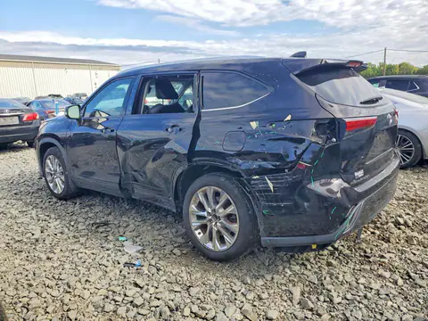 5TDDZRBH6MS123240 — 2021 Toyota Highlander, zdjęcie 2 z Аукцион 26.10.2026, Bok