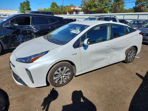 JTDL9MFU3M3025211 — 2021 Toyota Prius, БОКОВАЯ ЧАСТЬ (Side), фото до ремонта