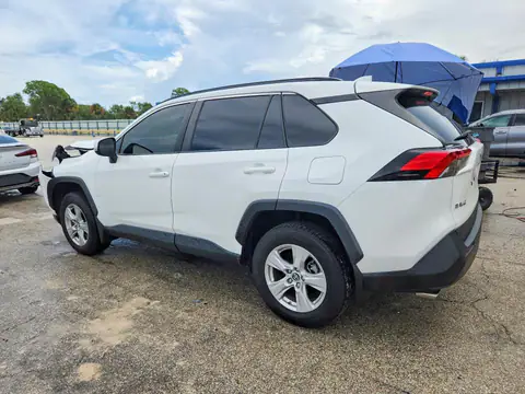 2T3P1RFV3KW036864 — 2019 Toyota RAV4, zdjęcie 2 z Аукцион 07.10.2026, Przód