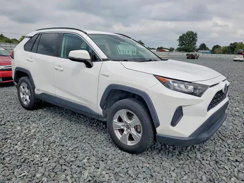 4T3MWRFV3MU038699 — 2021 Toyota RAV4, foto 4 de Аукцион 22.10.2026, Pequeñas abolladuras y arañazos