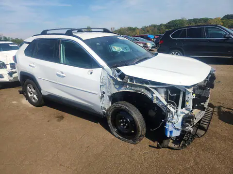 2T3P1RFV7MW197186 — 2021 Toyota RAV4, photo 4 from Аукцион 27.10.2026, Front end