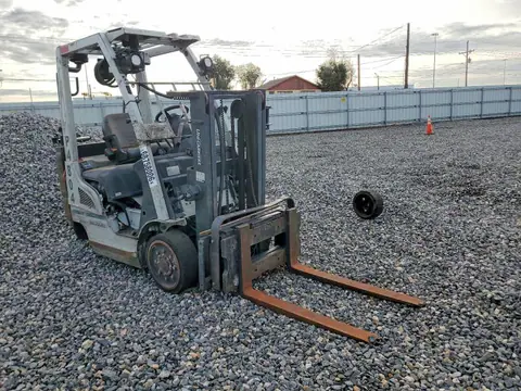 CP1F29W23925 — 2017 Unicariers Forklift, Rear end (Rear End), before-repair photos